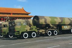 Missile chinois dans le Pacifique : un « test de routine » inédit depuis 44 ans   